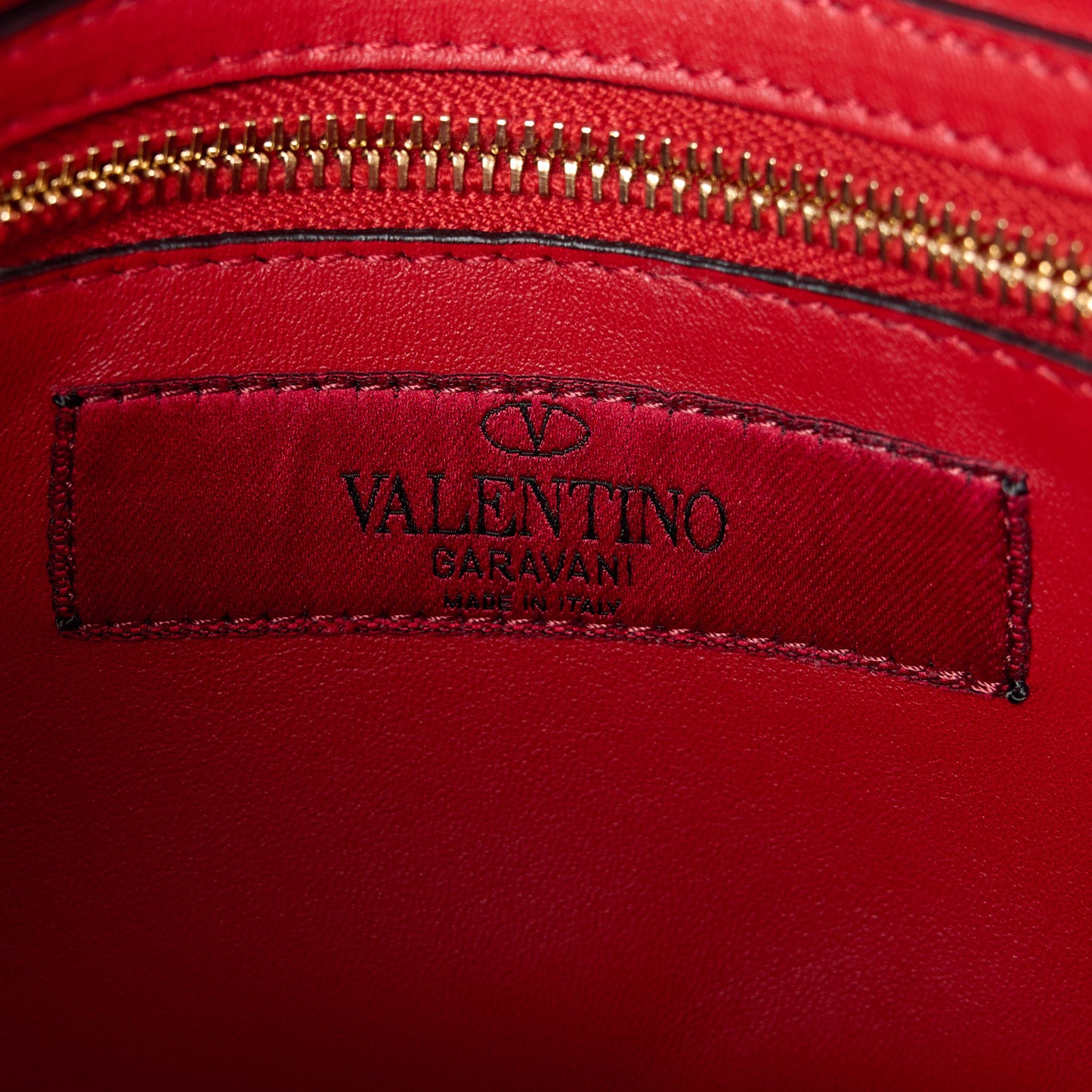 Lambskin Medium Rockstud Spike Shoulder Bag Red