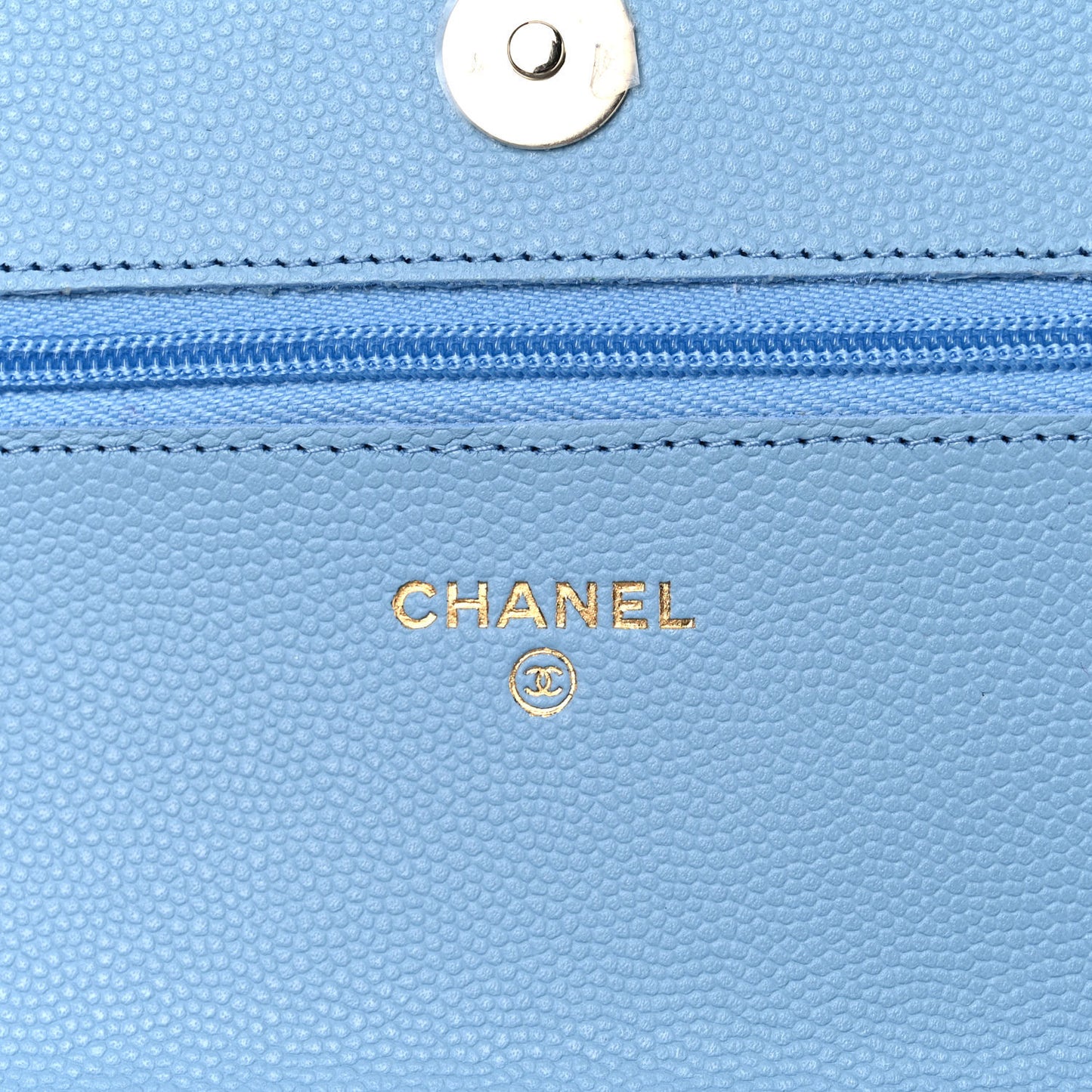 Caviar Quilted Wallet On Chain WOC Blue