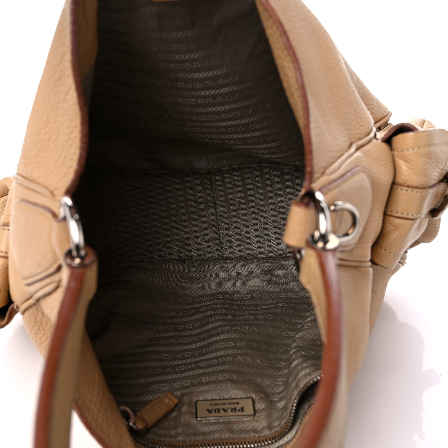 Vitello Daino Buckle Shoulder Bag Sabbia