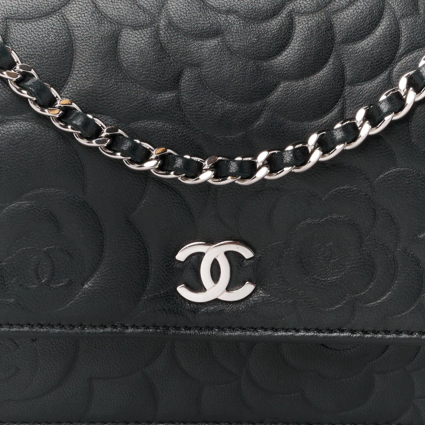 Lambskin Camellia Embossed Wallet on Chain WOC Black