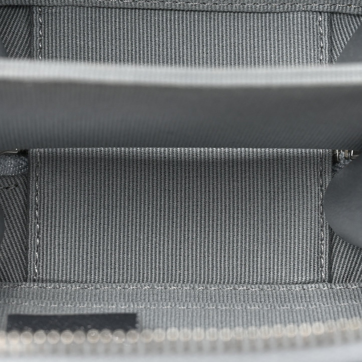 Gradient Metallic Lambskin Quilted Like A Wallet Clutch With Chain Silver Purple