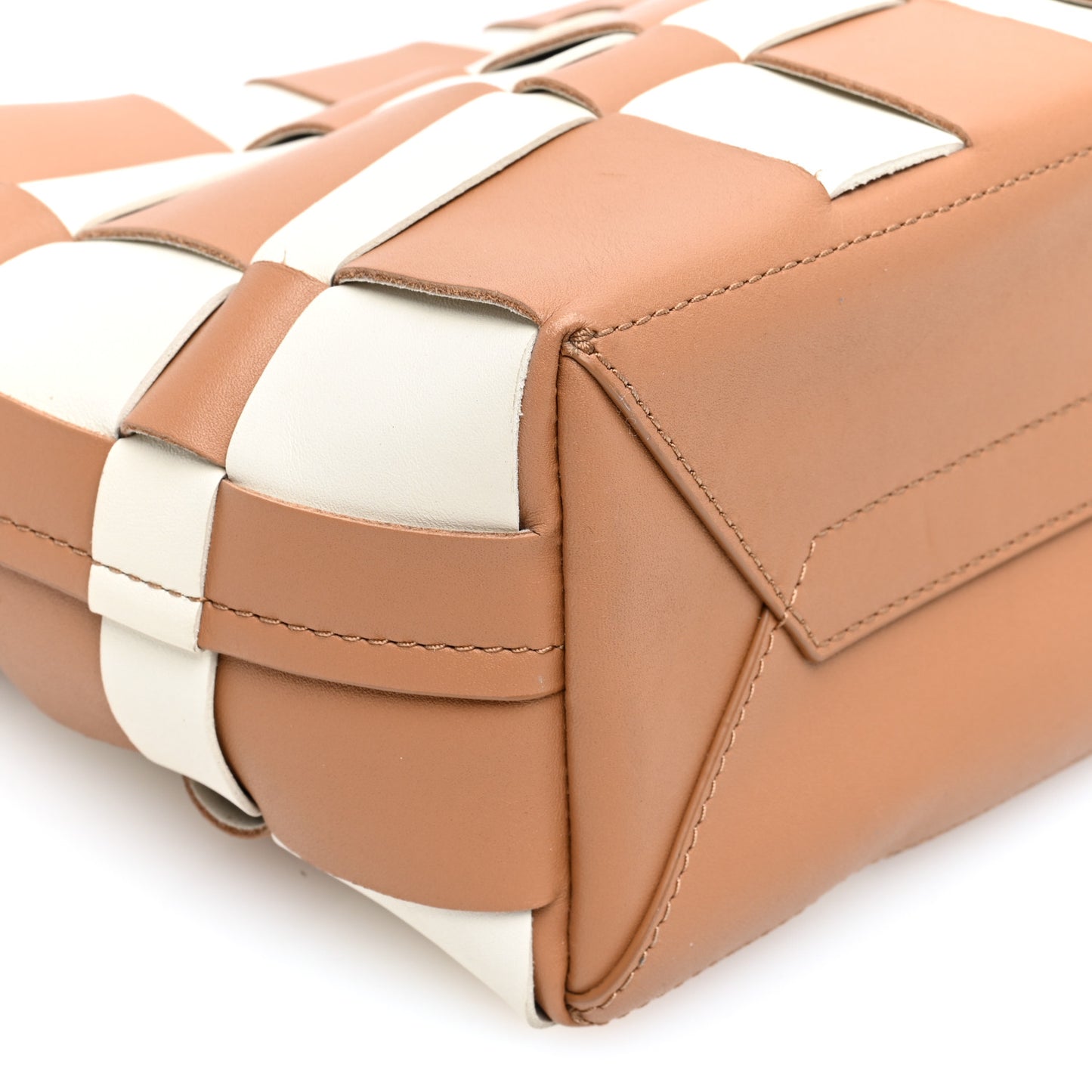 Calfskin Odita Lattice Pouch Camel White