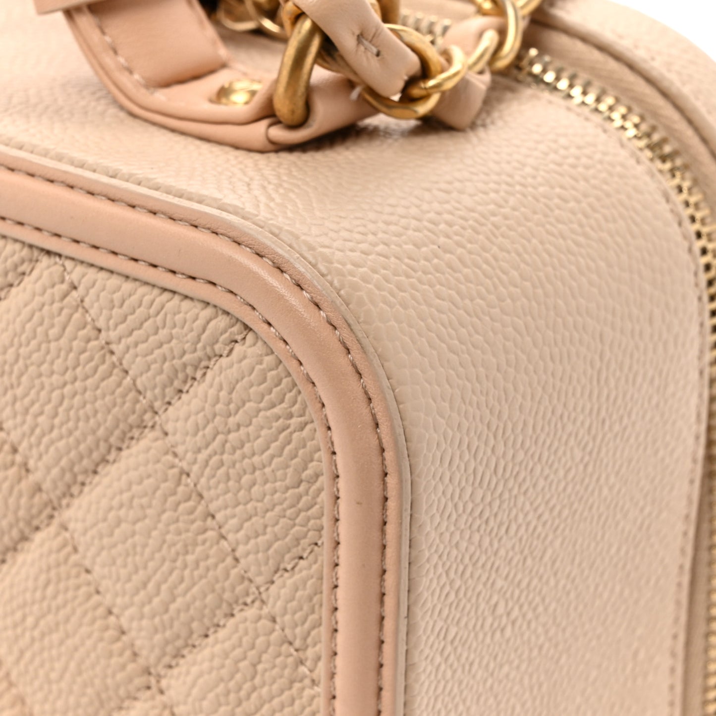 Caviar Quilted Large CC Filigree Vanity Case Beige