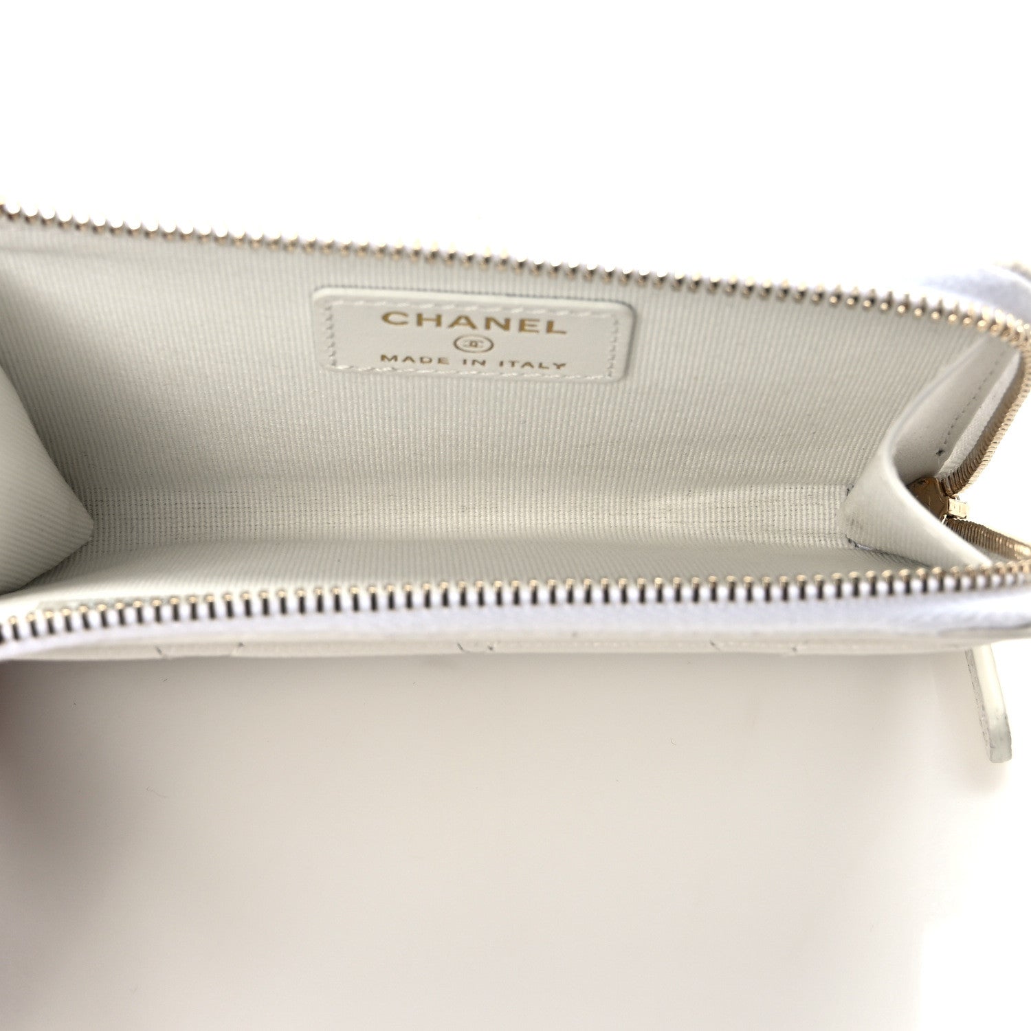 Chanel Caviar Quilted CC Zip Around Card Holder White 4 of 7