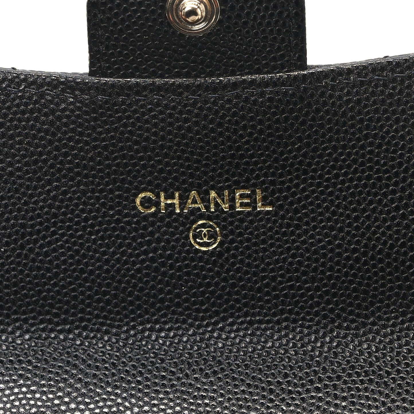 Caviar Quilted Medium Gusset Flap Wallet Black