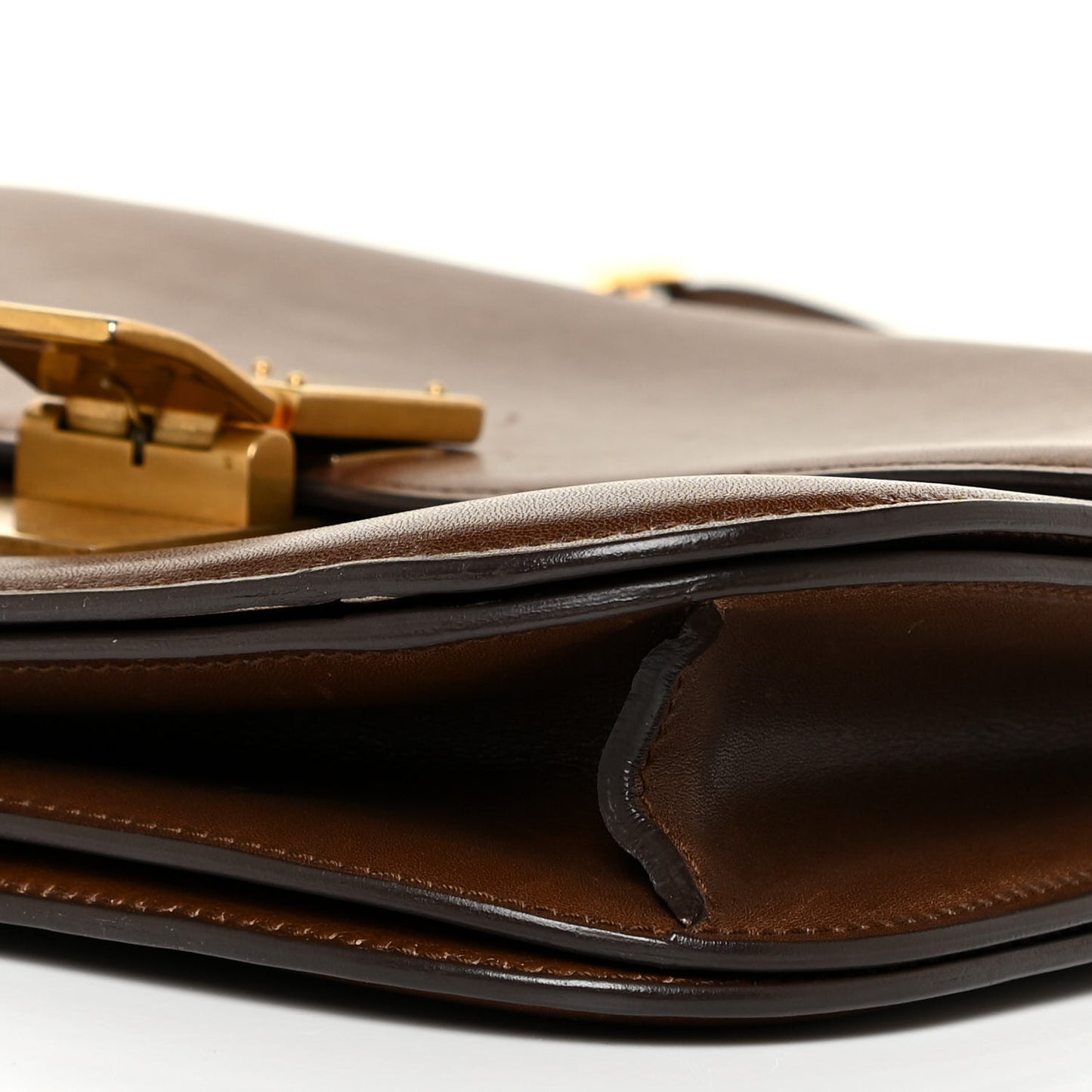 Box Calfskin Medium Classic Box Flap Bag Havana