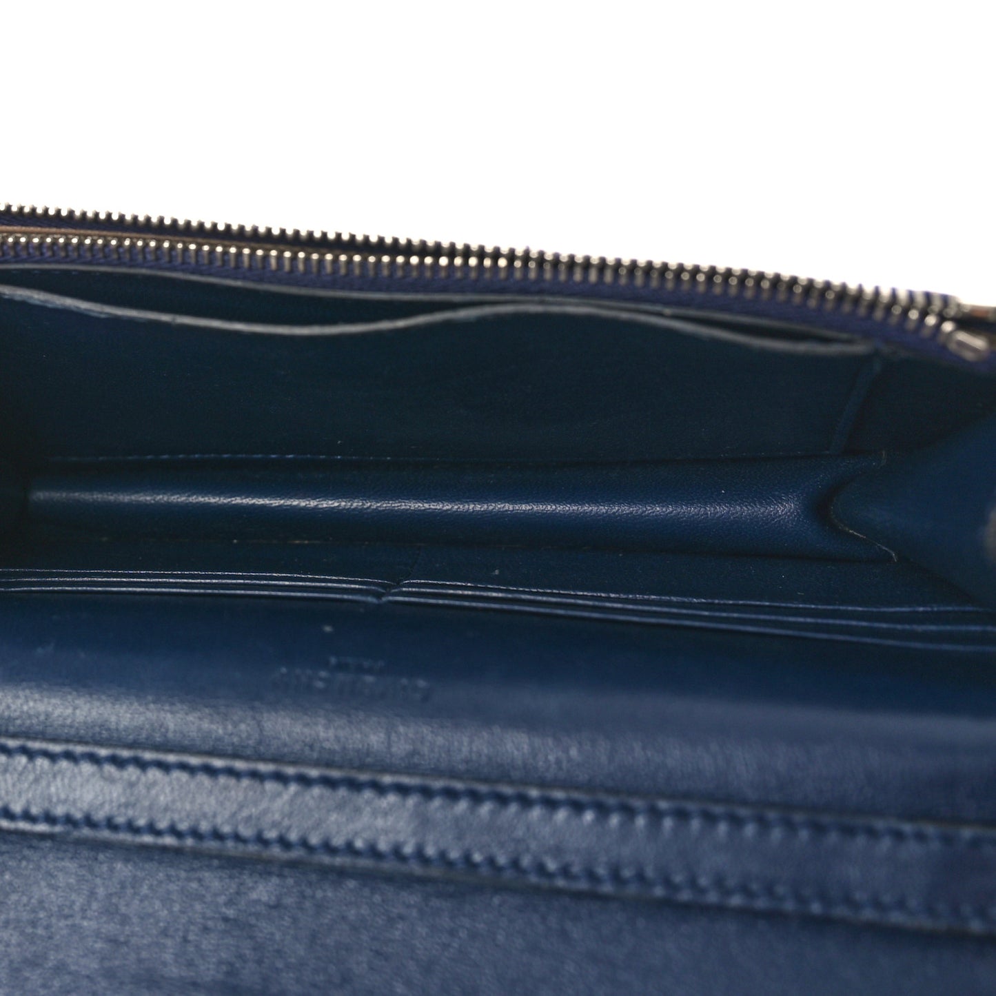 Calfskin Studded Pandora Chain Wallet Navy