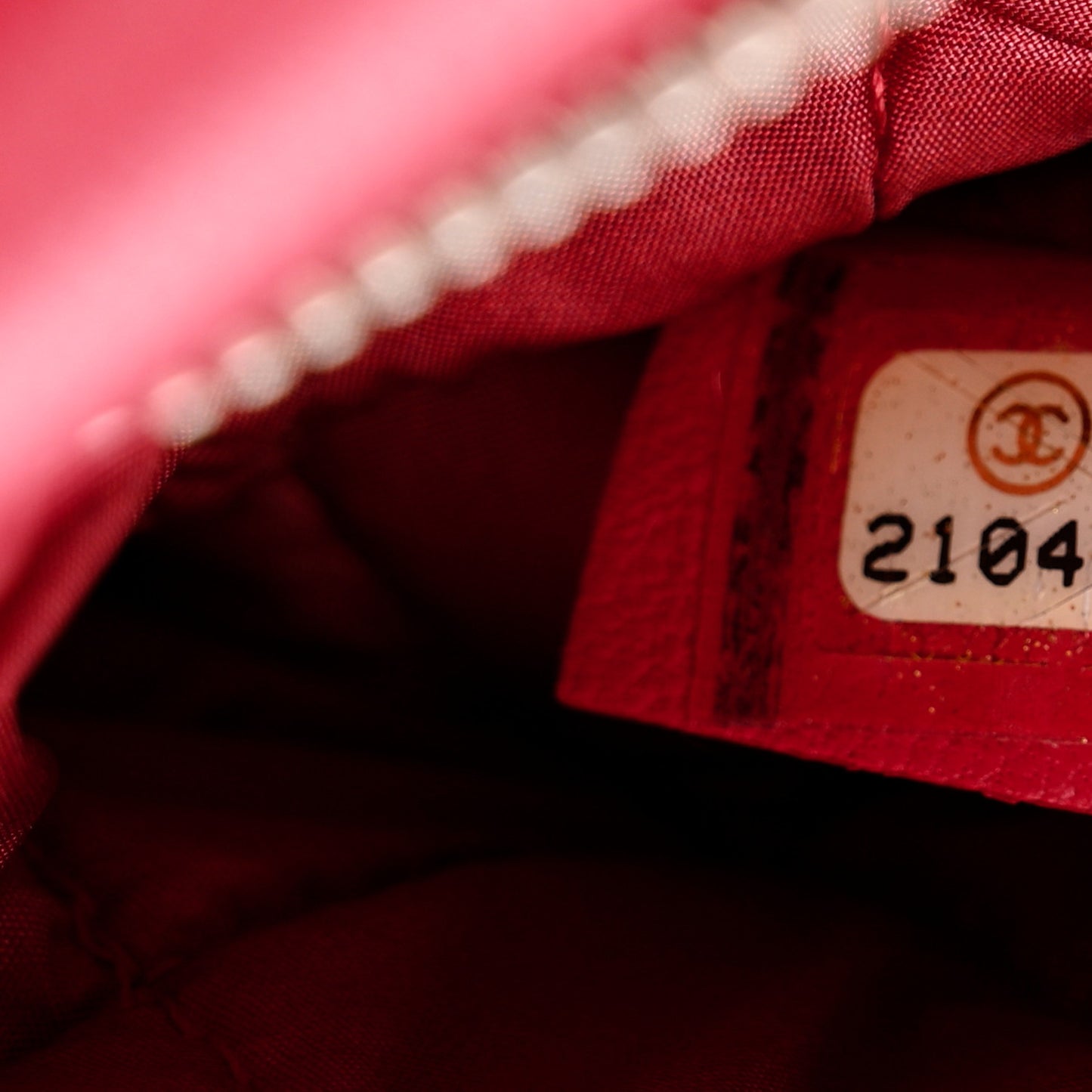 Lambskin Quilted CC Beauty Clutch Red