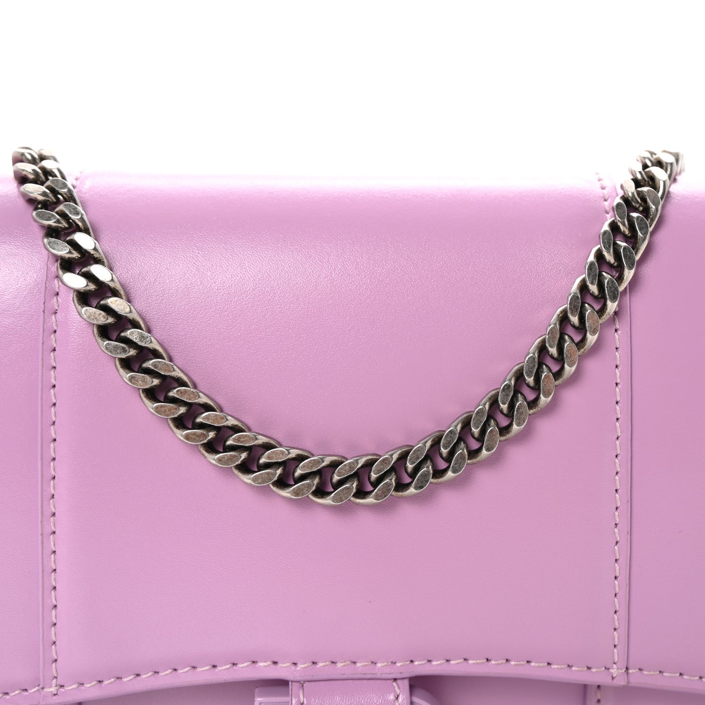 Shiny Box Calfskin Tonal B Hourglass Chain Bag Liliac