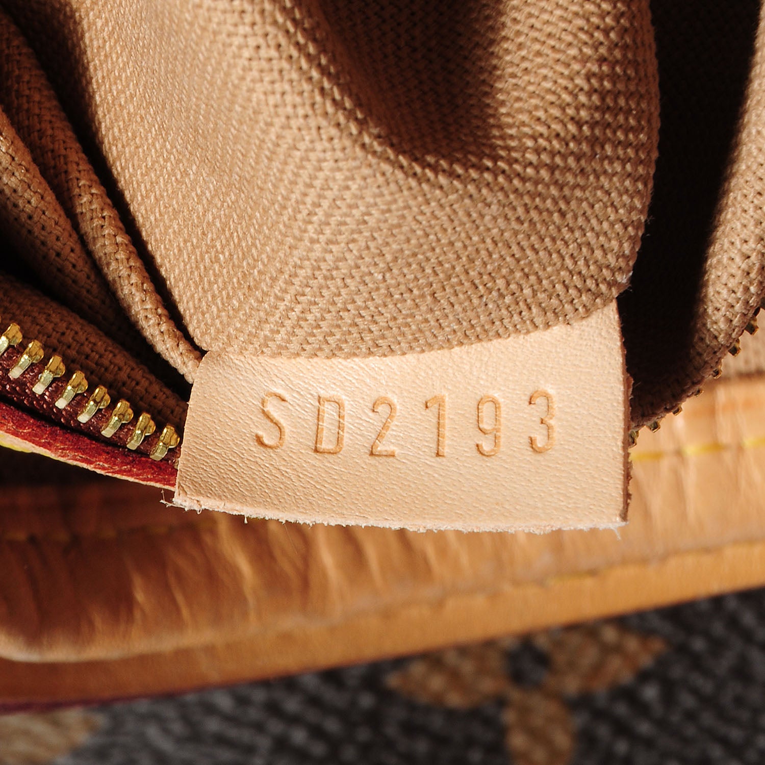 Louis Vuitton Monogram Delightful MM 9 of 9
