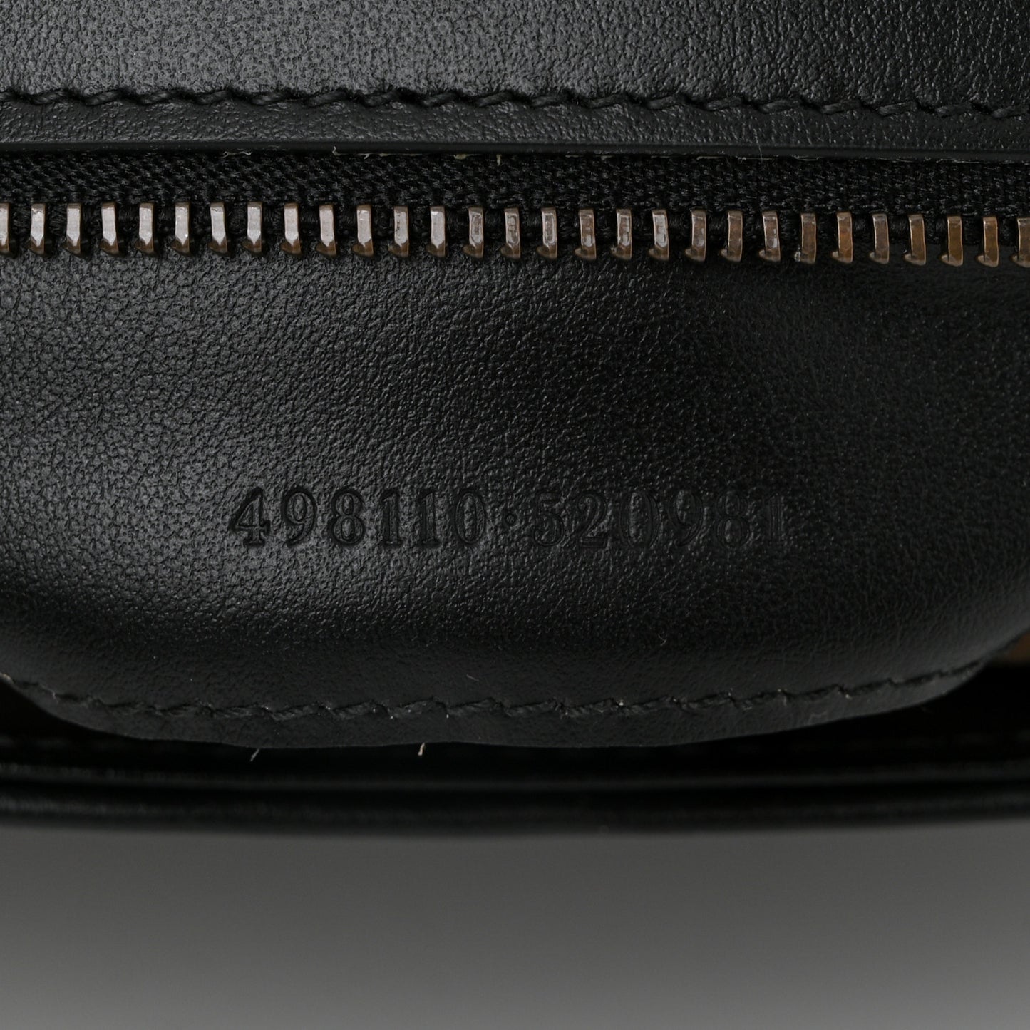 Calfskin Matelasse Small GG Marmont Top Handle Shoulder Bag Black