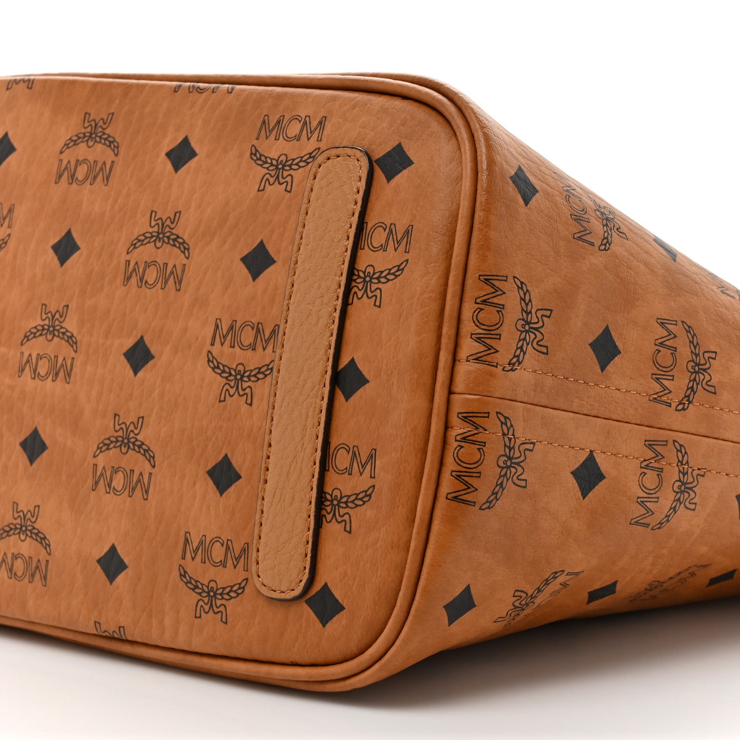Visetos Medium Liz Reversible Shopper Tote Cognac