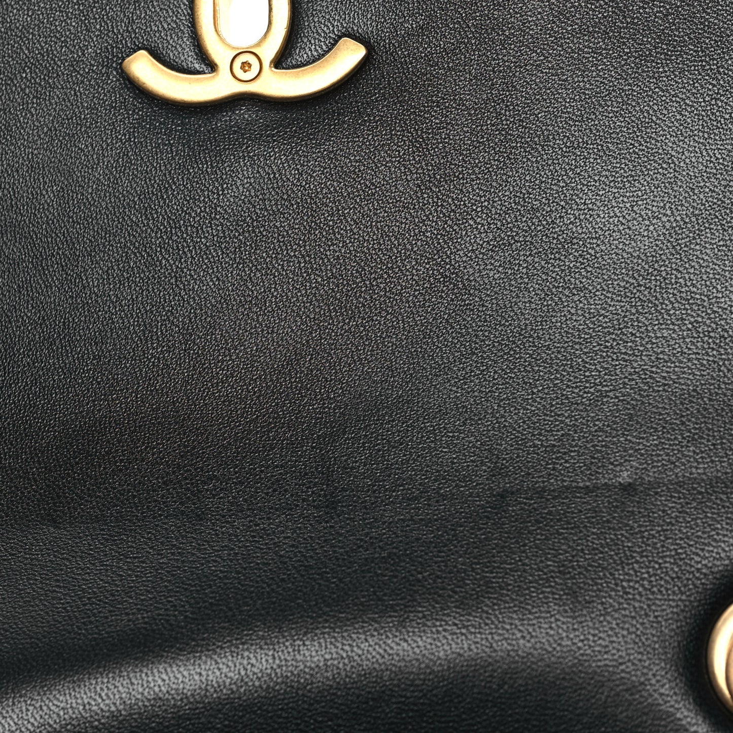 Shiny Lambskin Quilted Enamel CC Mini Flap Black