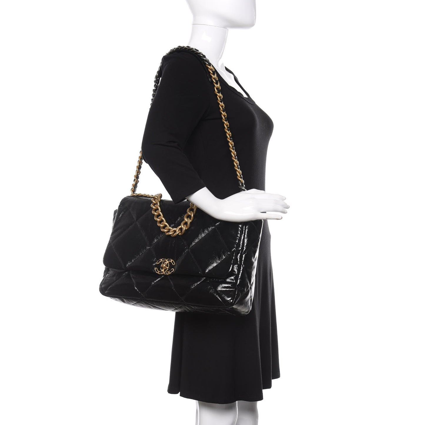 Shiny Crumpled Calfskin Quilted Maxi 19 Flap Black