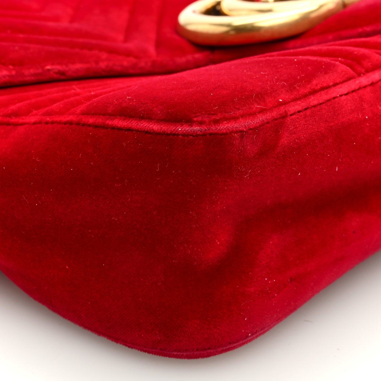 Velvet Matelasse Medium GG Marmont Shoulder Bag Hibiscus Red