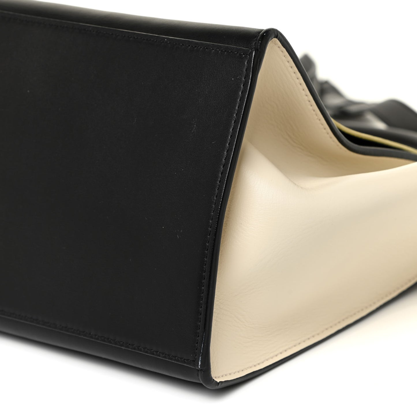 Velluto Calfskin Medium Tri-Color Trapeze