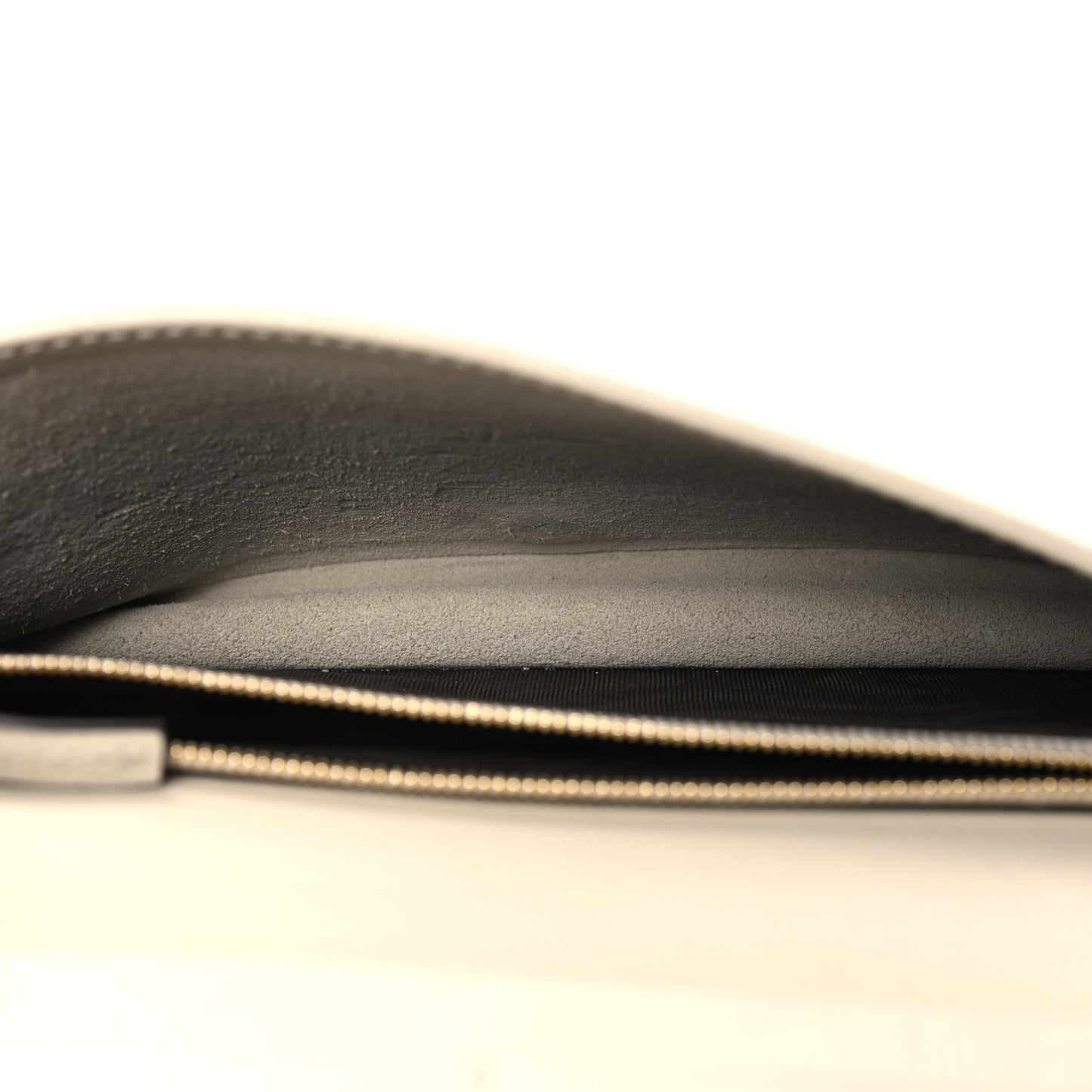 GG Supreme Monogram Azalea Calfskin Horsebit 1955 Wallet On Chain Beige Ebony Mystic White