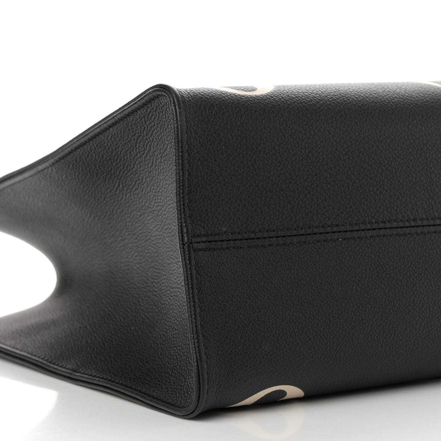 Empreinte Monogram Giant Onthego MM Black Beige