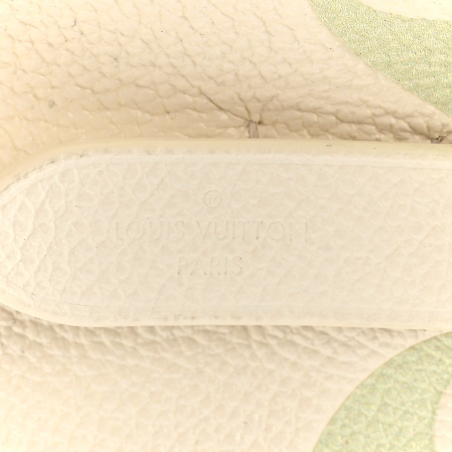 Empreinte Monogram Giant Neonoe BB Latte Matcha