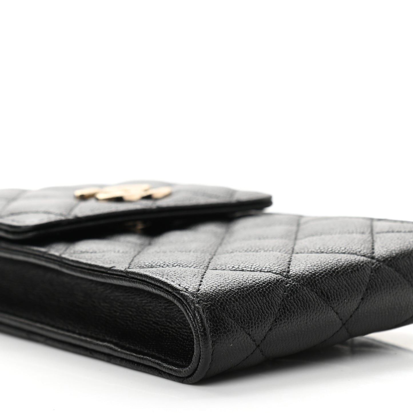 Caviar Quilted CC Airpods Pro and Phone Case With Chain Black