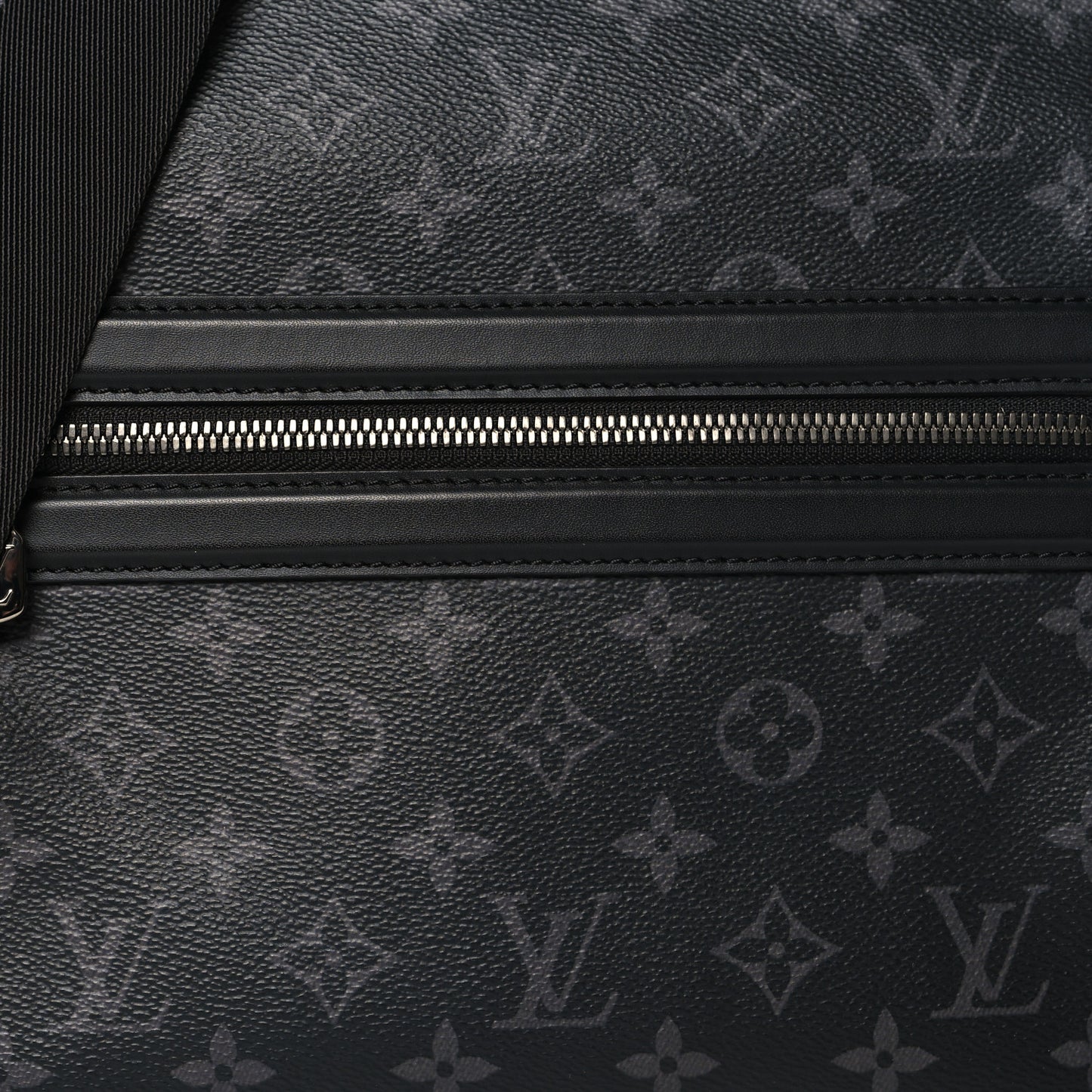 Monogram Eclipse Odyssey Messenger PM