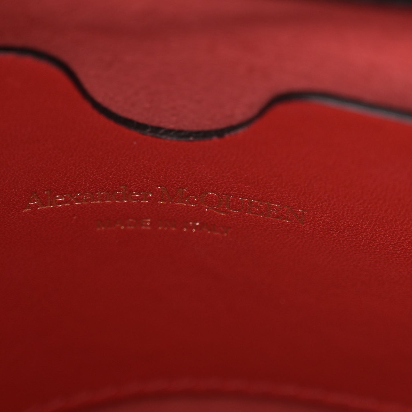 Calfskin The Small Story Bag Black Red