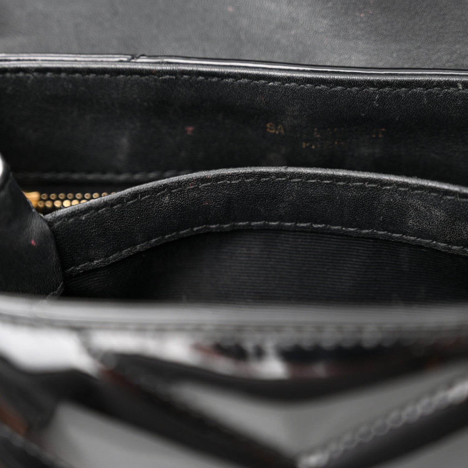 Saint Laurent Patent Y Quilted Monogram Toy Loulou Crossbody Bag Black 12 of 18
