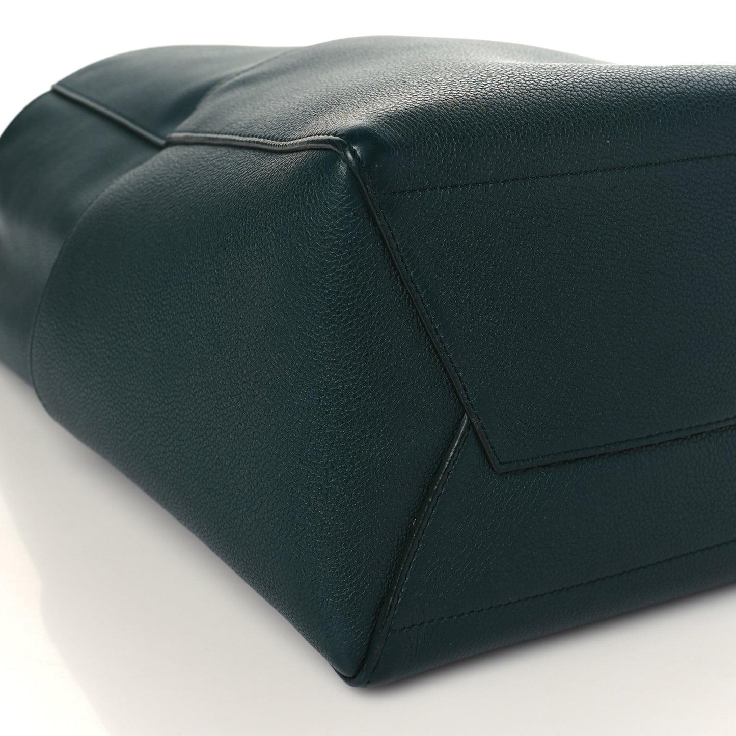 Soft Grained Calfskin Sangle Bucket Bag Amazone