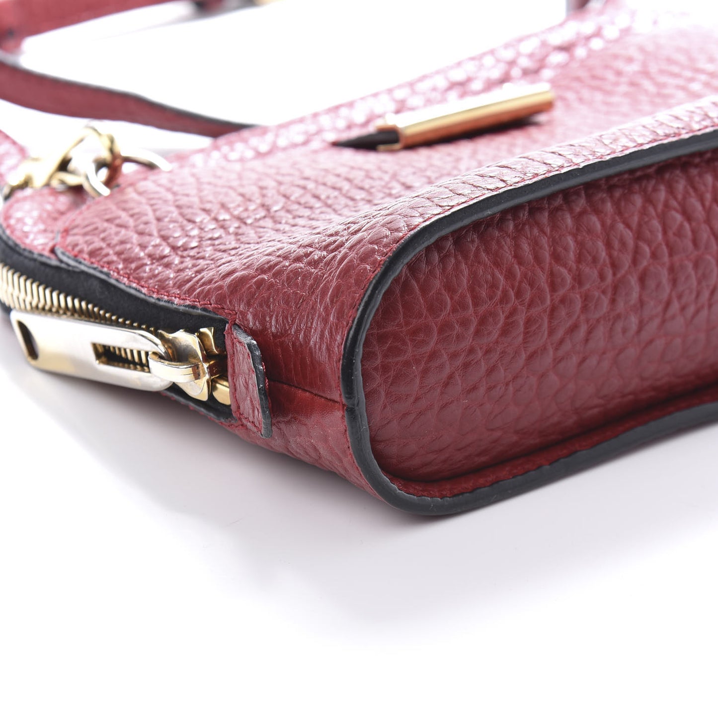 Signature Grain Small Crossbody Red