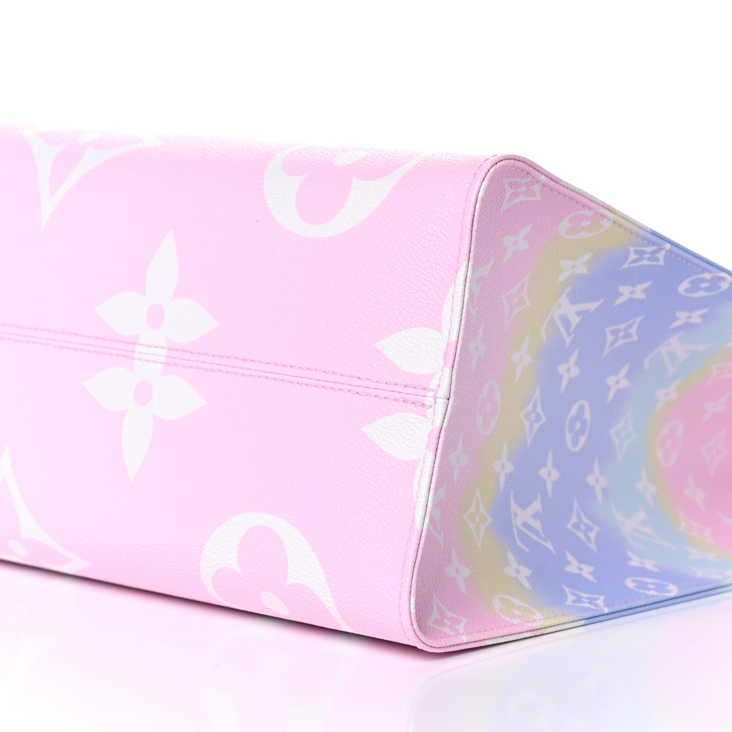 Louis Vuitton Monogram Escale Okinawa Onthego GM Pastel 10 of 11