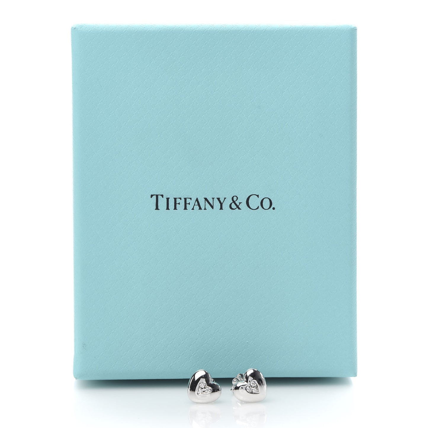 18K White Gold Diamond Heart Stud Earrings