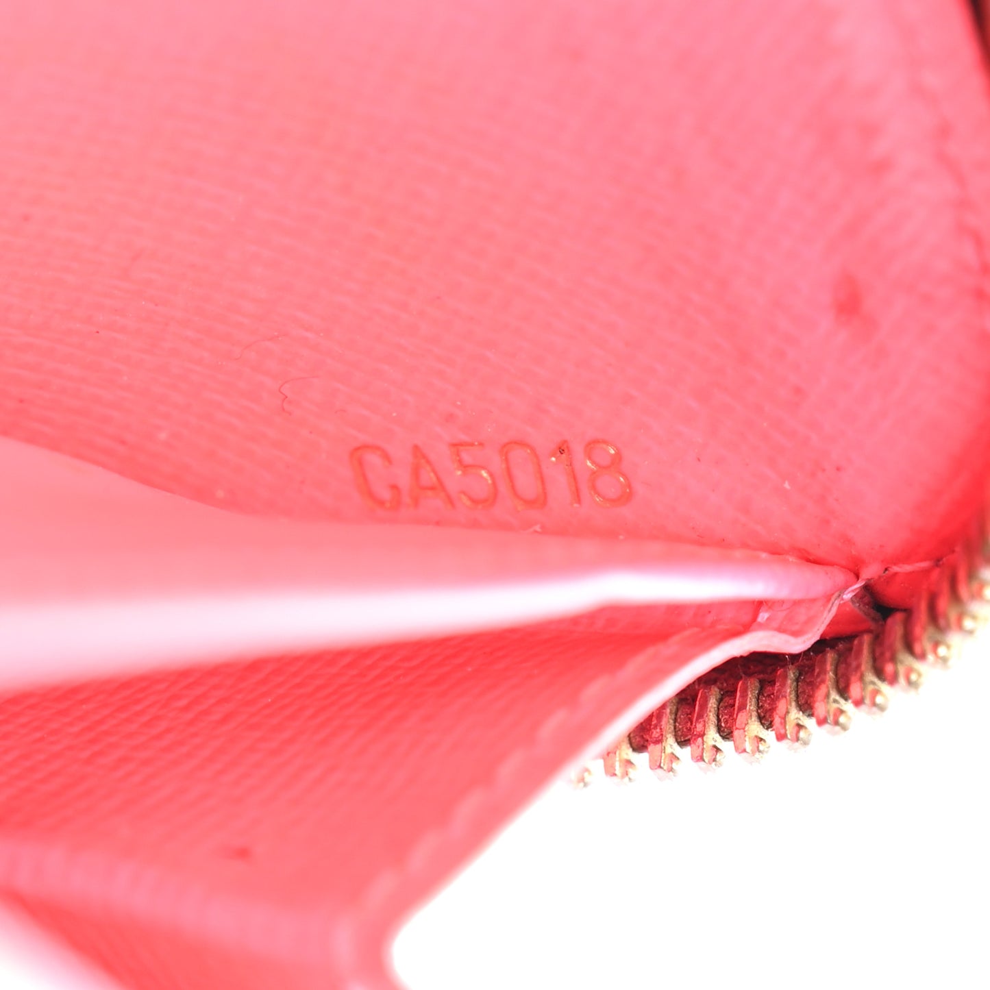 Monogram Graffiti Zippy Wallet Fuchsia