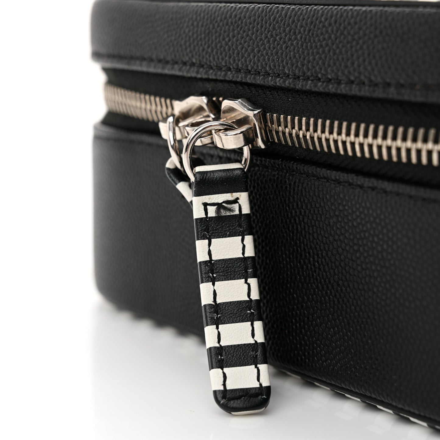 Caviar Quilted Striped Medium CC Filigree Vanity Case Black White