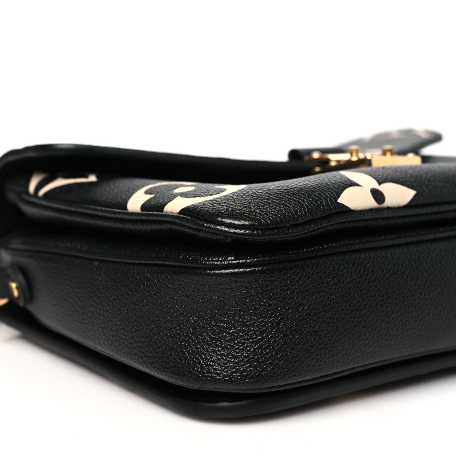 Louis Vuitton Empreinte Monogram Giant Pochette Metis Black Beige 8 of 9