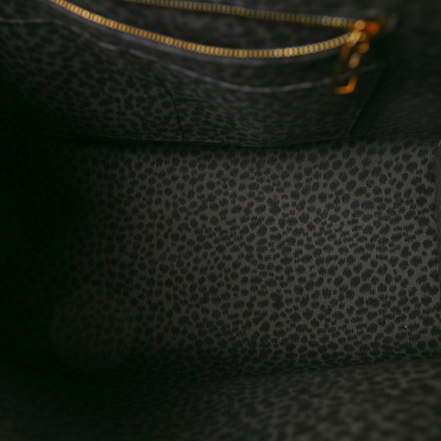 Monogram Giant Wild At Heart Onthego GM Black