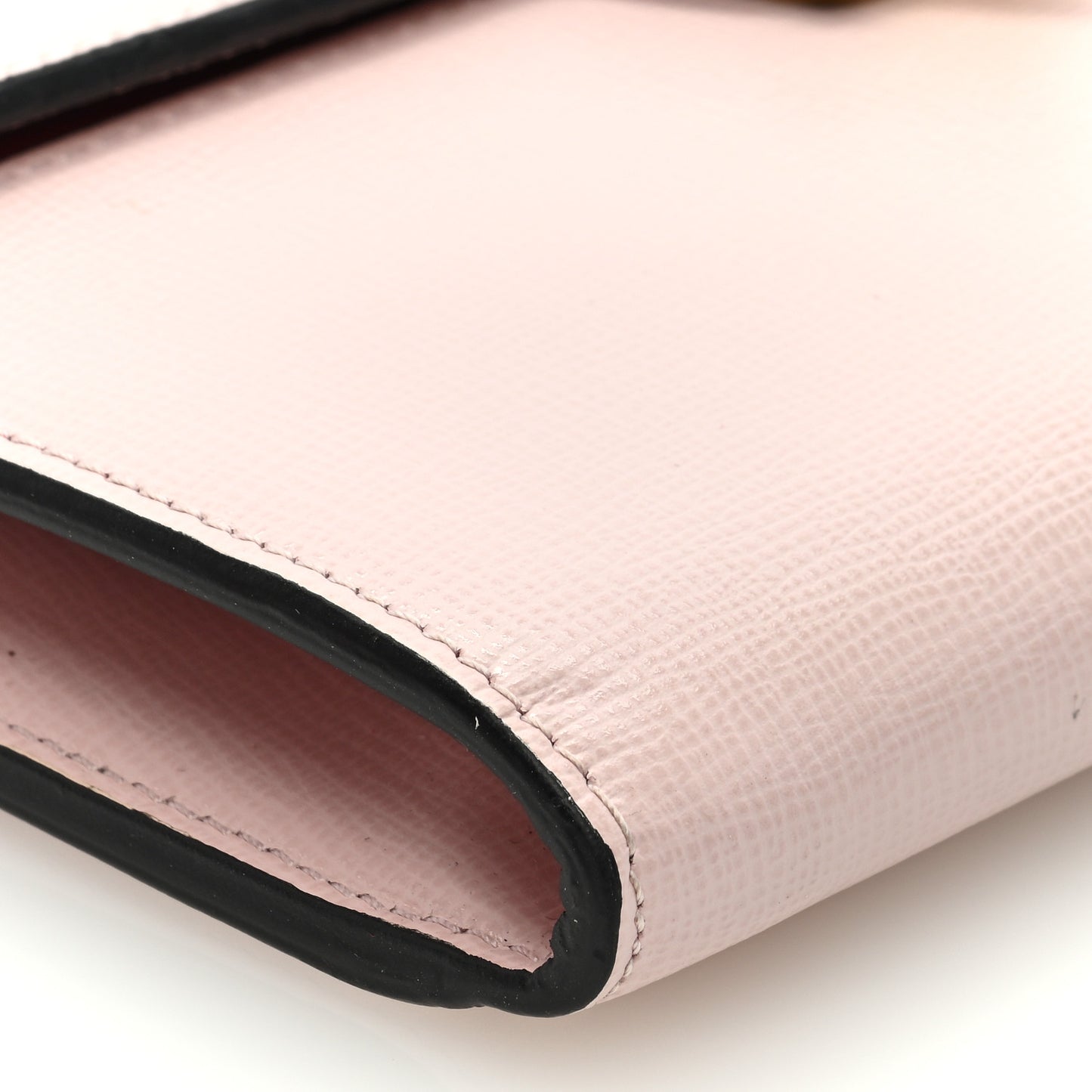 Grainy Calfskin Rockstud Alcove Wallet On Chain Rose Quartz