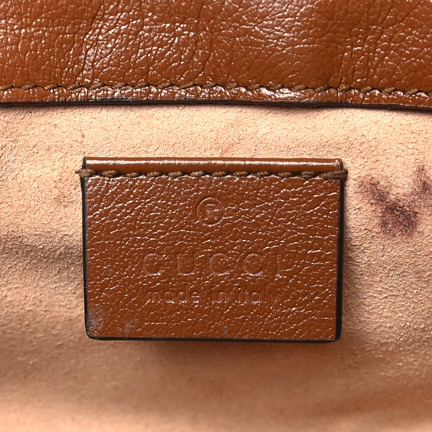 Azalea Calfskin Matelasse Diagonal Super Mini GG Marmont Shoulder Bag Cuir