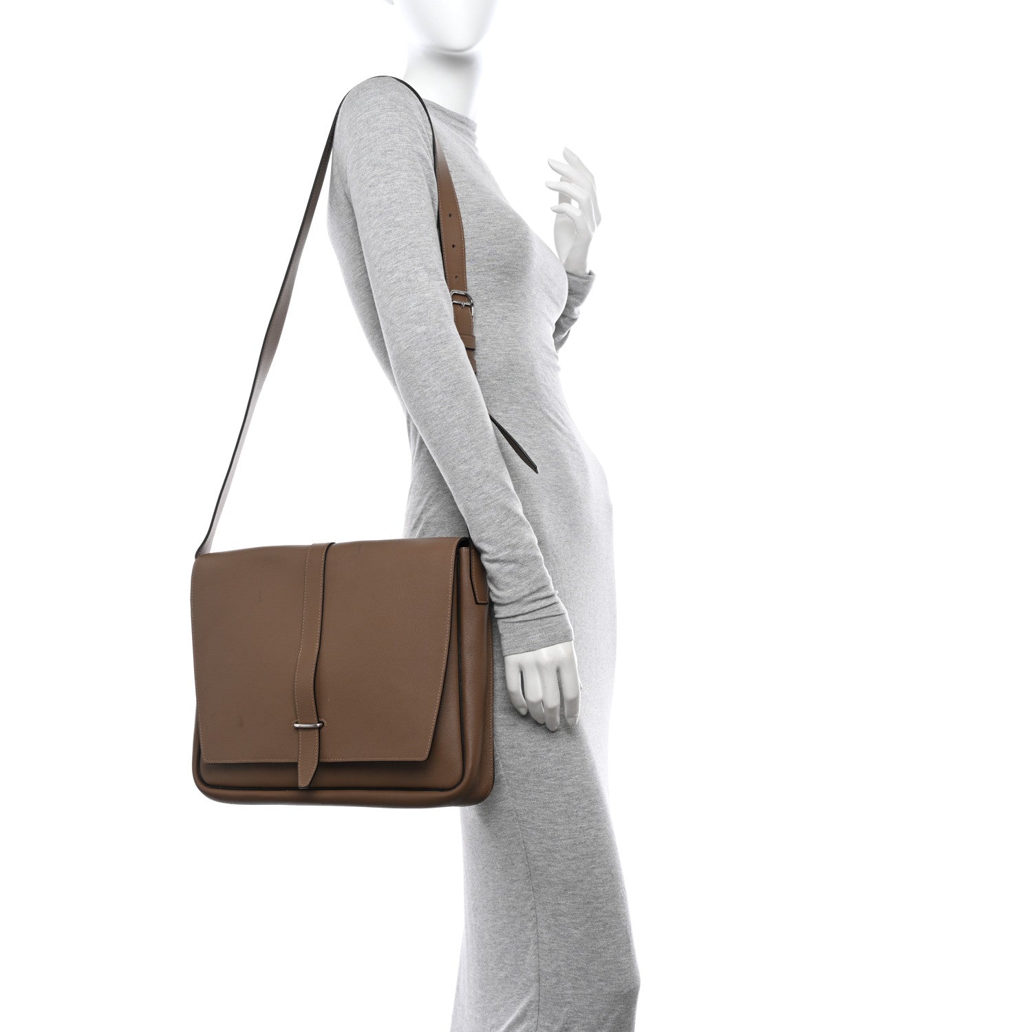 Hermes Togo Steve Light Messenger Beige De Weimar 2 of 12