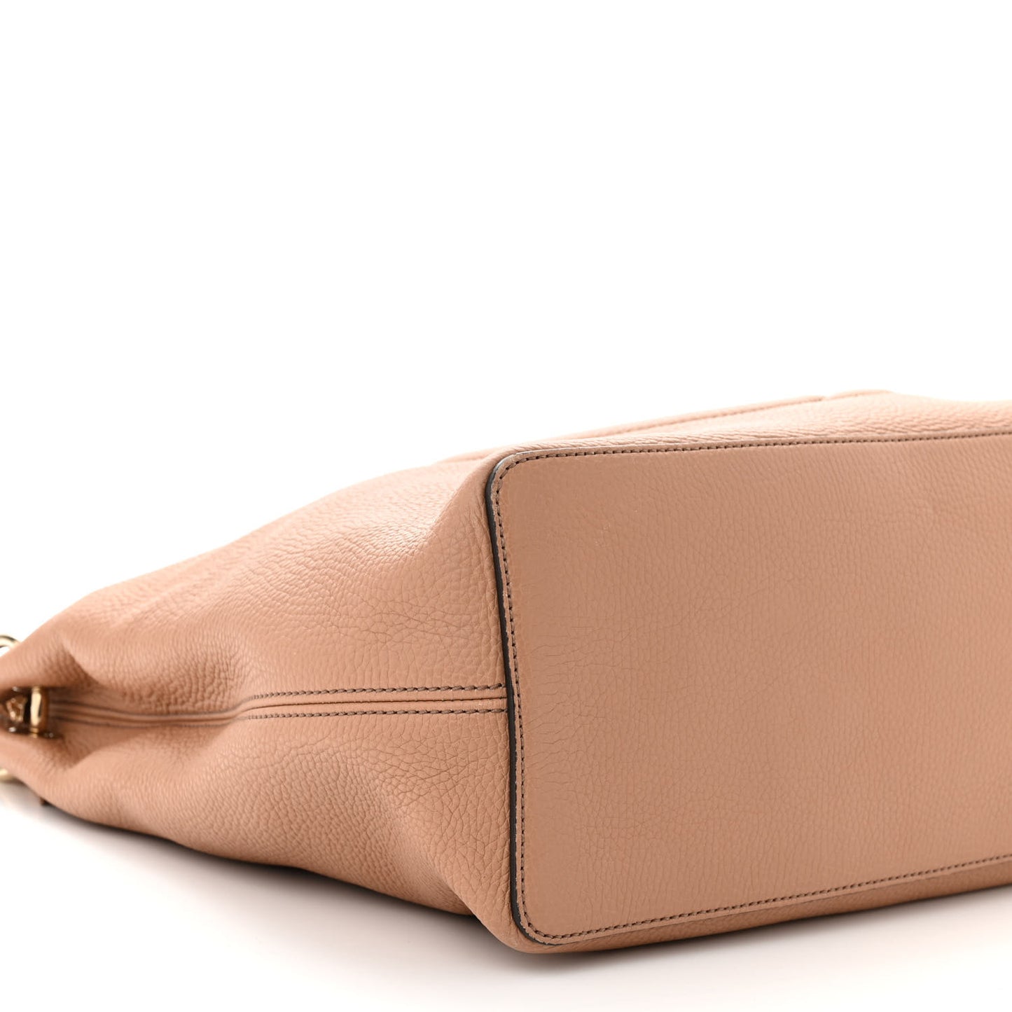 Pebbled Calfskin Large Soho Hobo Camelia