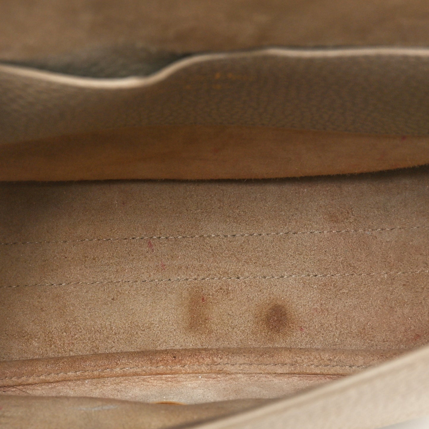 Grained Calfskin Large Bobby Flap Beige