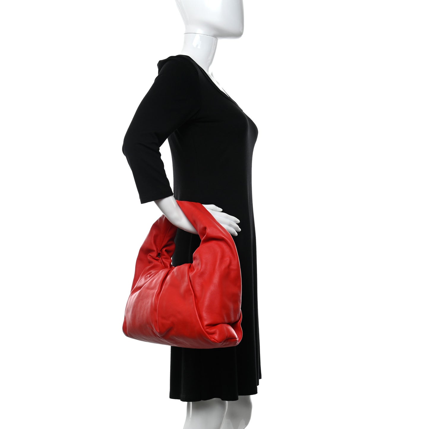 Smooth Butter Calfskin Small The Shoulder Pouch Red