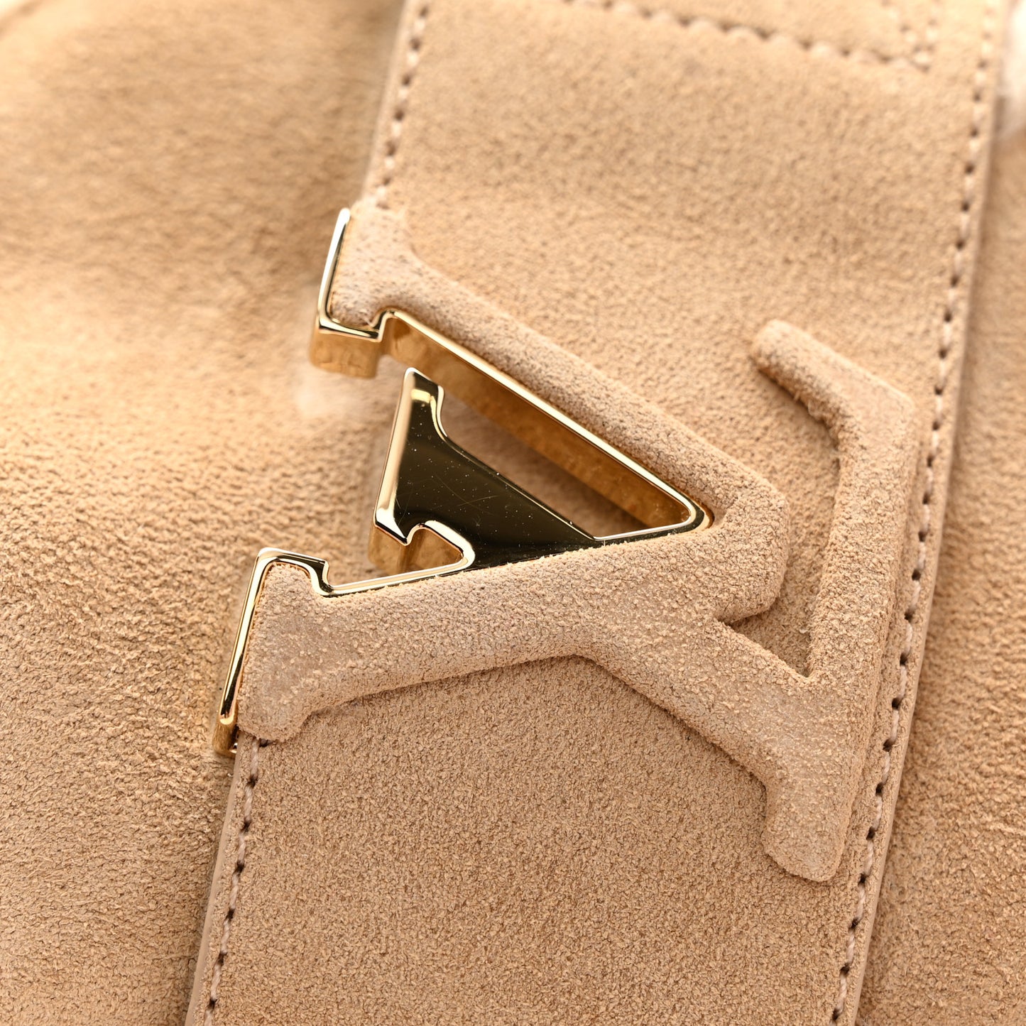 Shearling Suede LV Mare Open Back Loafer 39 Beige