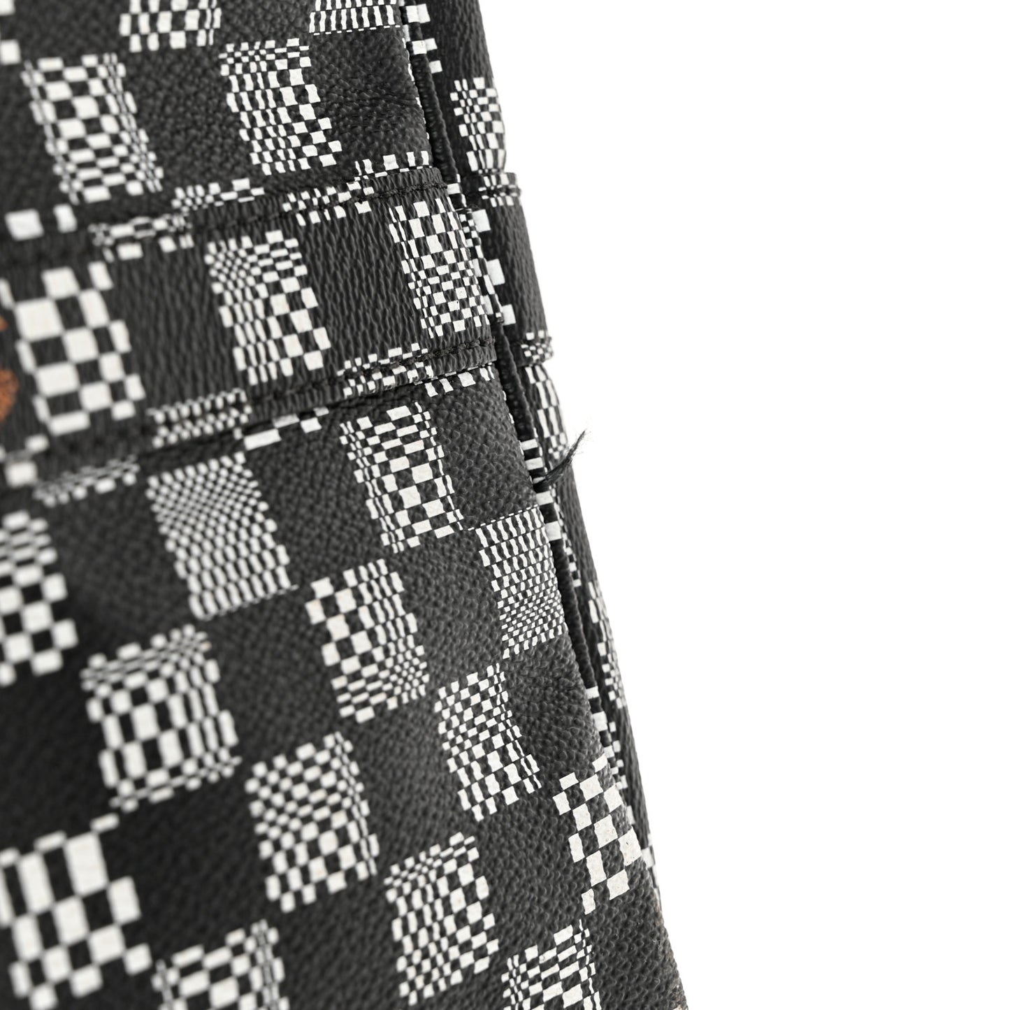 Damier Distorted Keepall Bandouliere 50 Black White