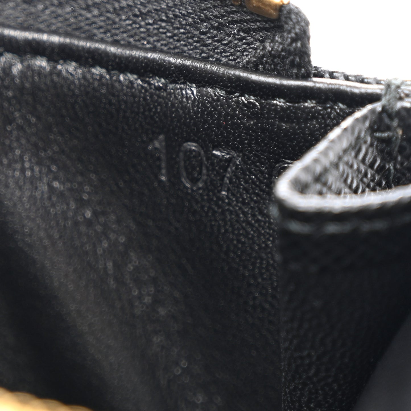 Saffiano Triangle Zip Card Holder Black