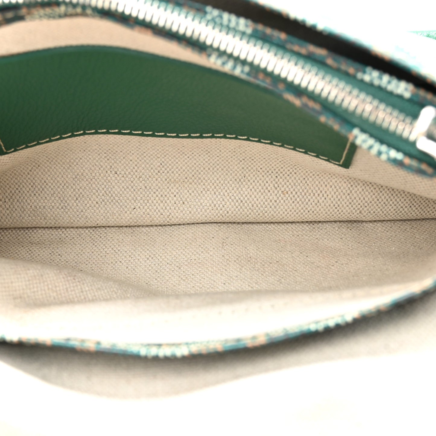 Goyardine Plumet Wallet Clutch Green