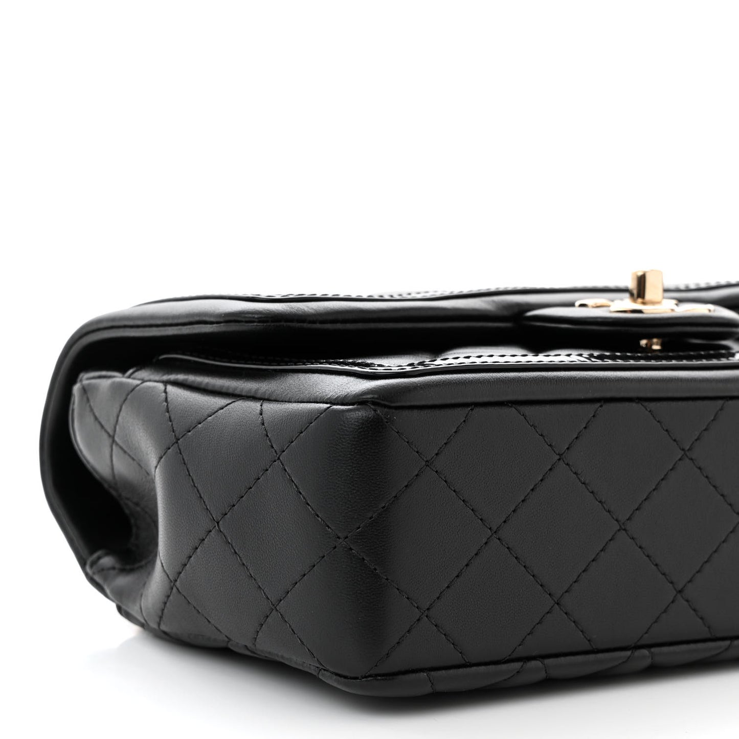 Lambskin Quilted Patent Calfskin Flap Black