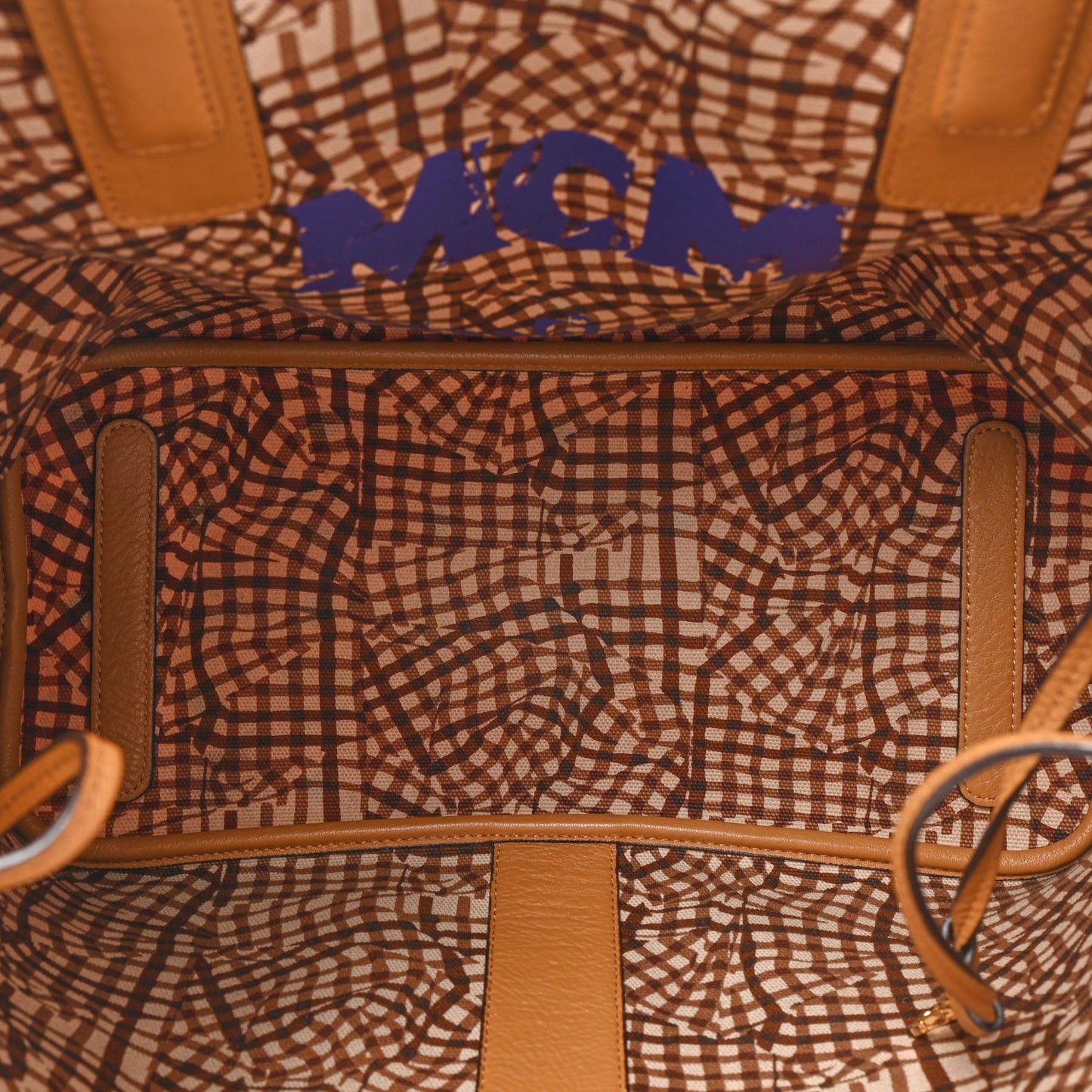 Visetos Medium Liz Reversible Shopper Tote Cognac