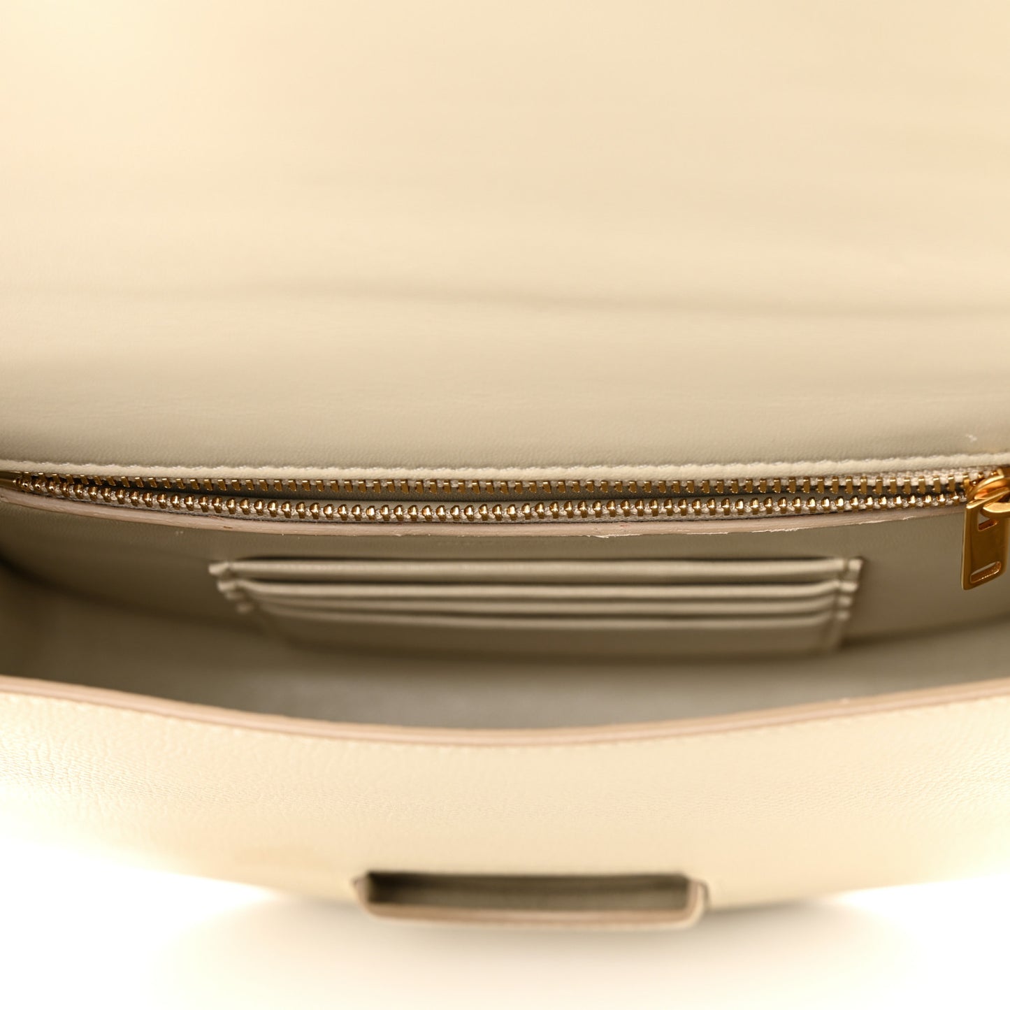Grained Calfskin Small Trotteur Linen