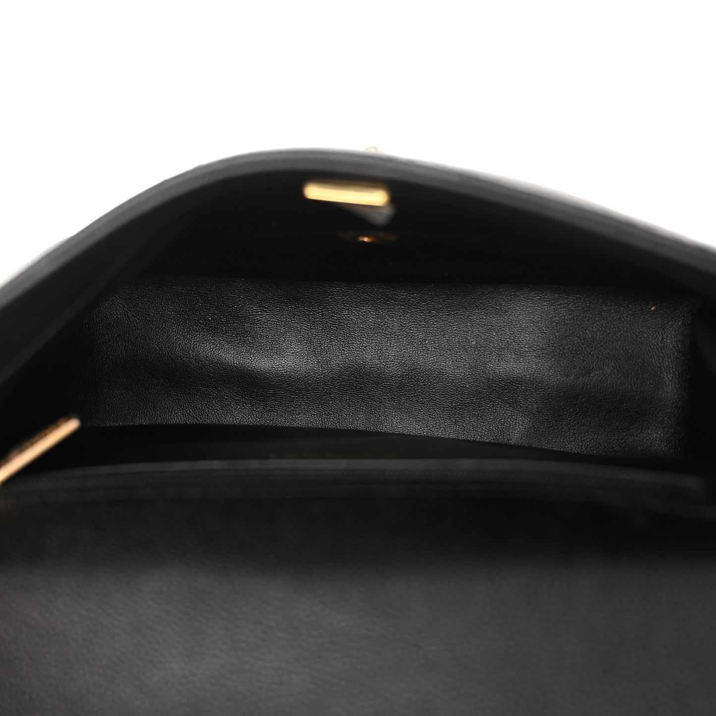 Caviar Quilted Sweetheart Flap Black