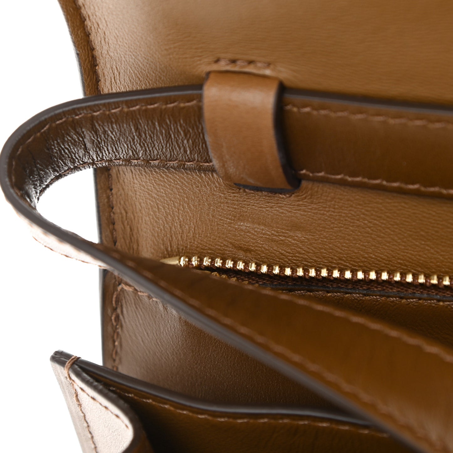 Box Calfskin Medium Classic Box Flap Bag Camel